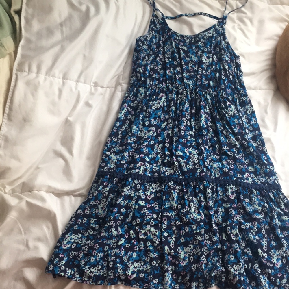 Medium flowy blue flower sundress